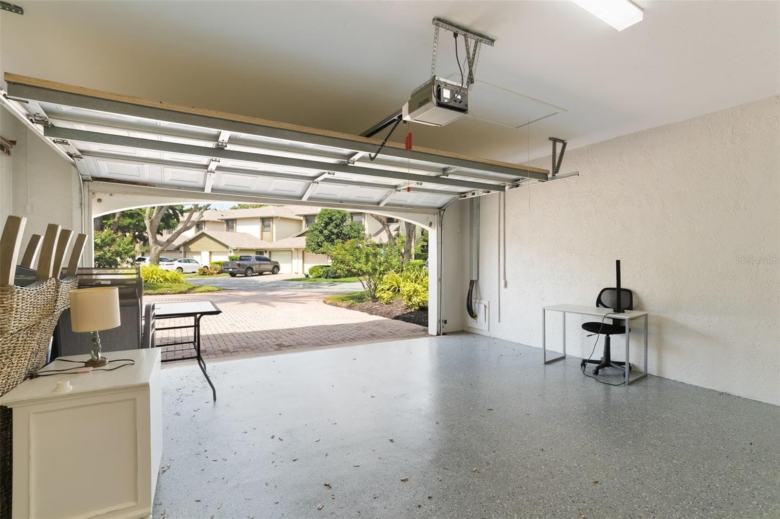 Garage - 1703 STARLING DR #1703, SARASOTA