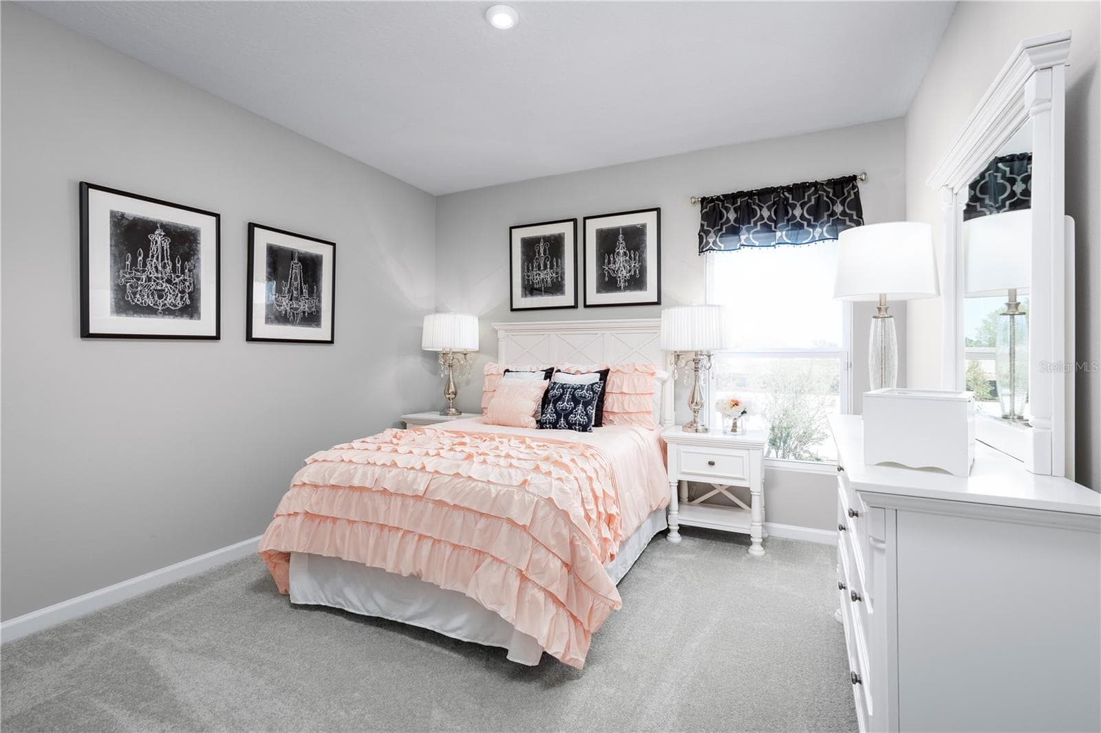 Single Family Residence at 13735 HOMERIDGE CT, HUDSON, photo 6 of 8