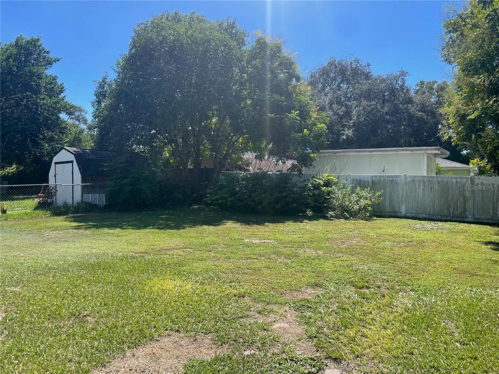 Single Family Residence at 1811 E MAIN ST, LAKELAND, photo 10 of 10