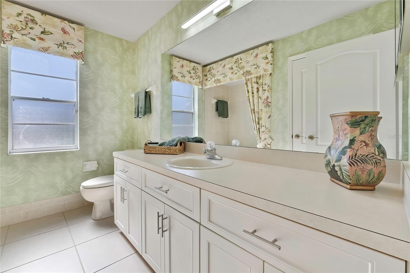 Single Family Residence at 75 W CYPRESS BLVD, HOMOSASSA, photo 29 of 39