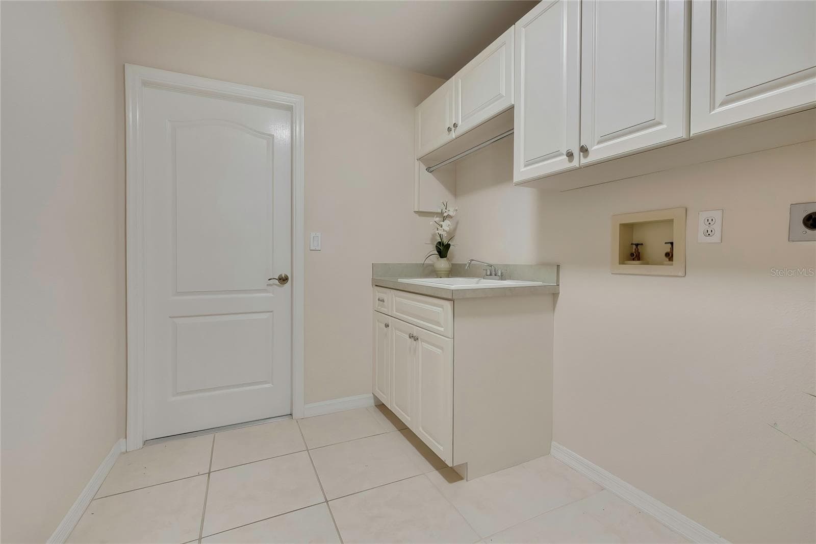 Single Family Residence at 75 W CYPRESS BLVD, HOMOSASSA, photo 32 of 39