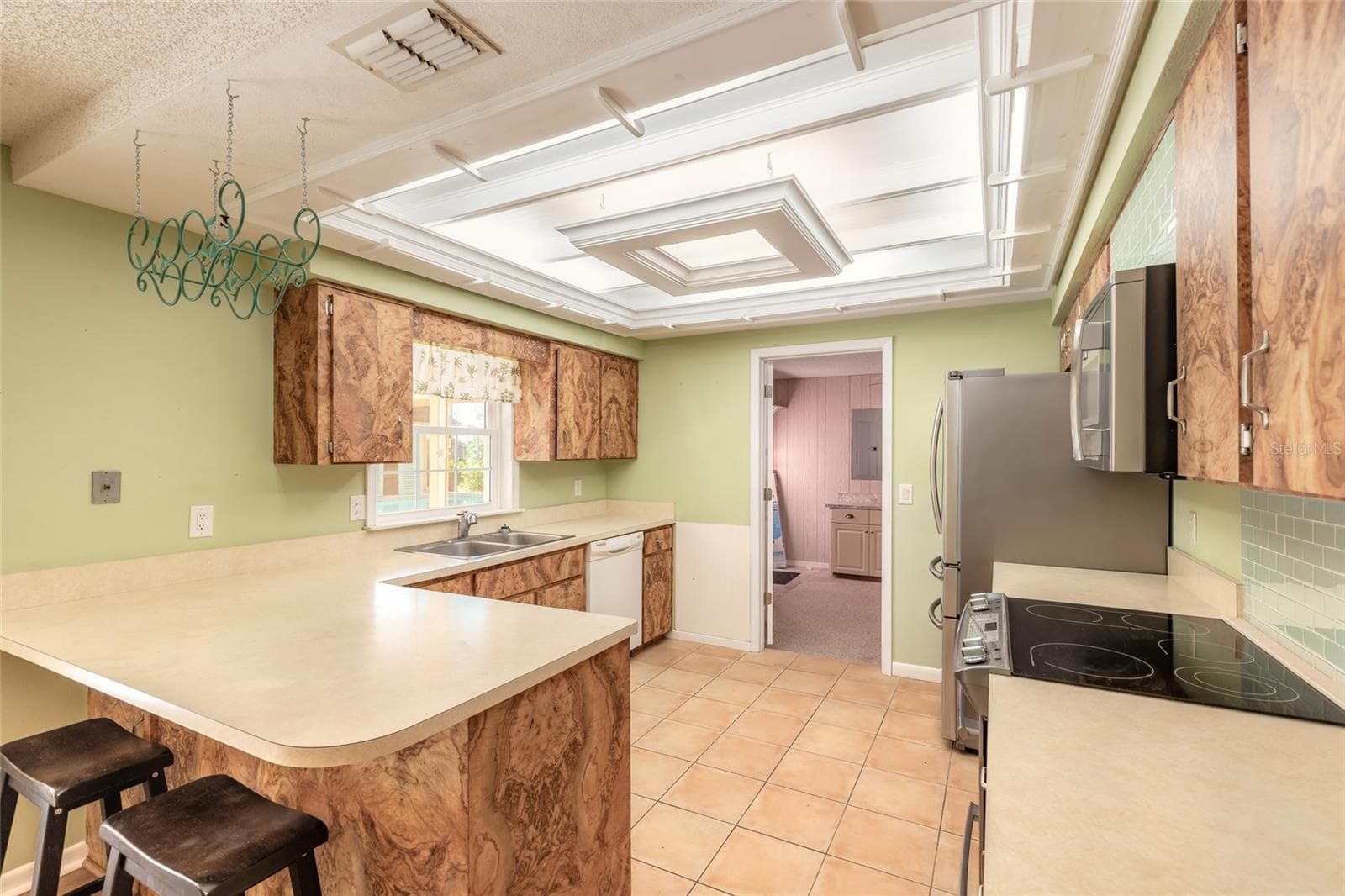 Single Family Residence at 2526 ROYAL PALM DR, EDGEWATER, photo 23 of 37