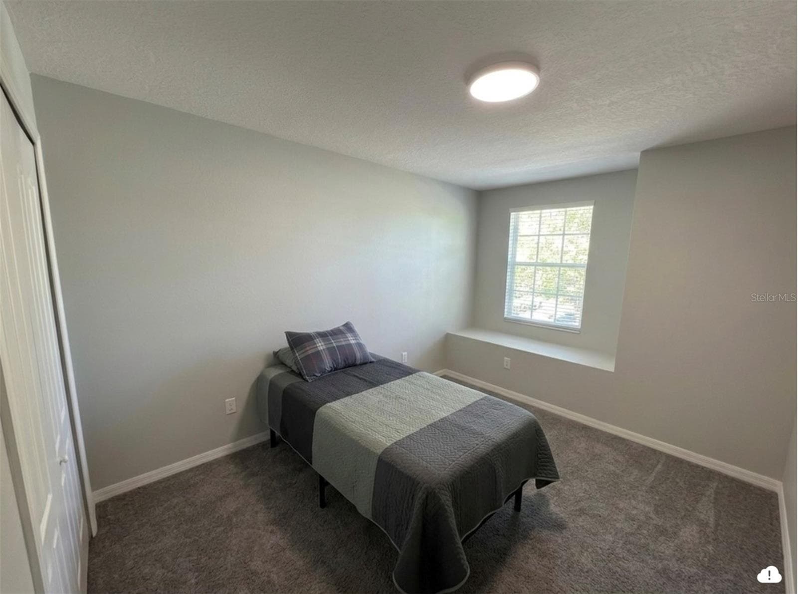 3rd Bedroom (Second Floor) - 8103 TAR HOLLOW DR, GIBSONTON