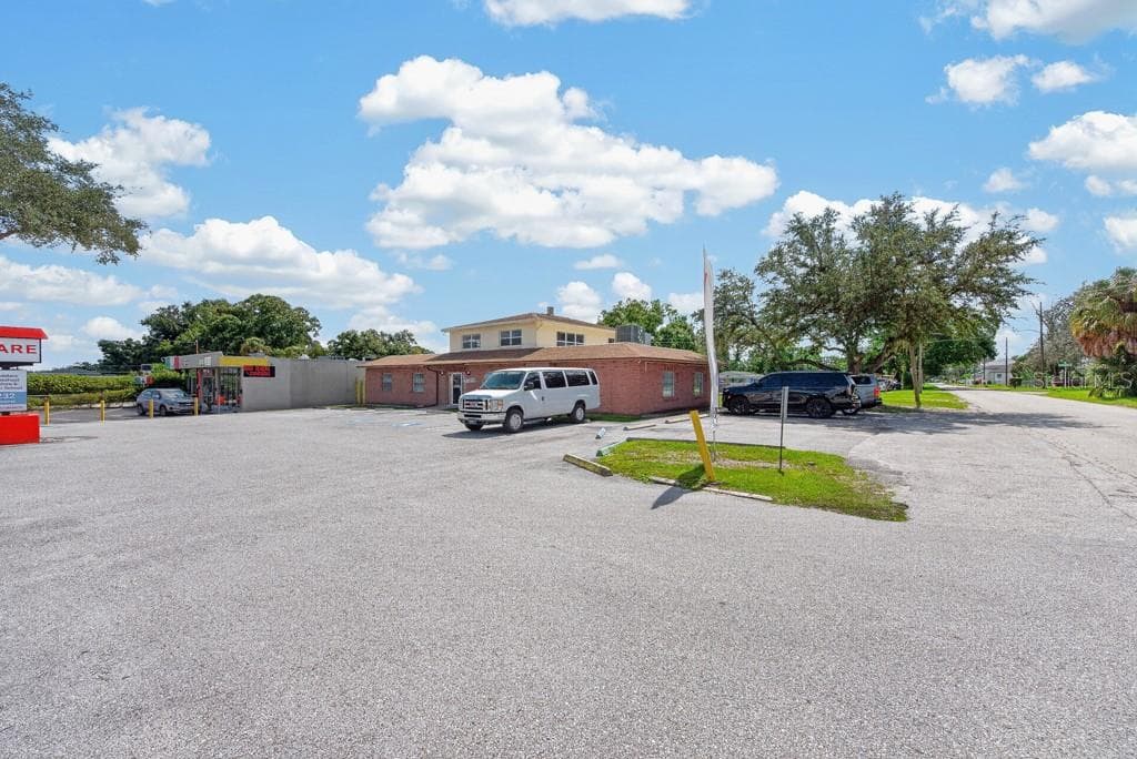 Mixed Use at 2150 W DR MARTIN LUTHER KING JR BLVD, TAMPA, photo 58 of 74