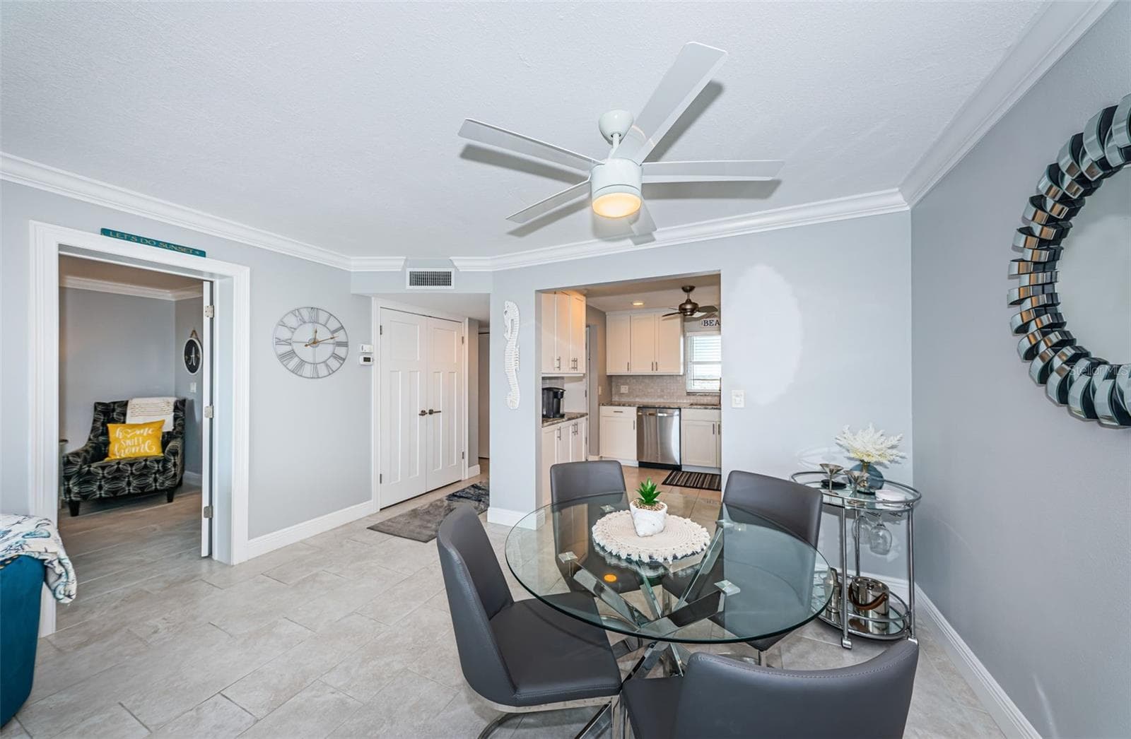 Condominium at 4775 COVE CIR #904, ST PETERSBURG, photo 15 of 56