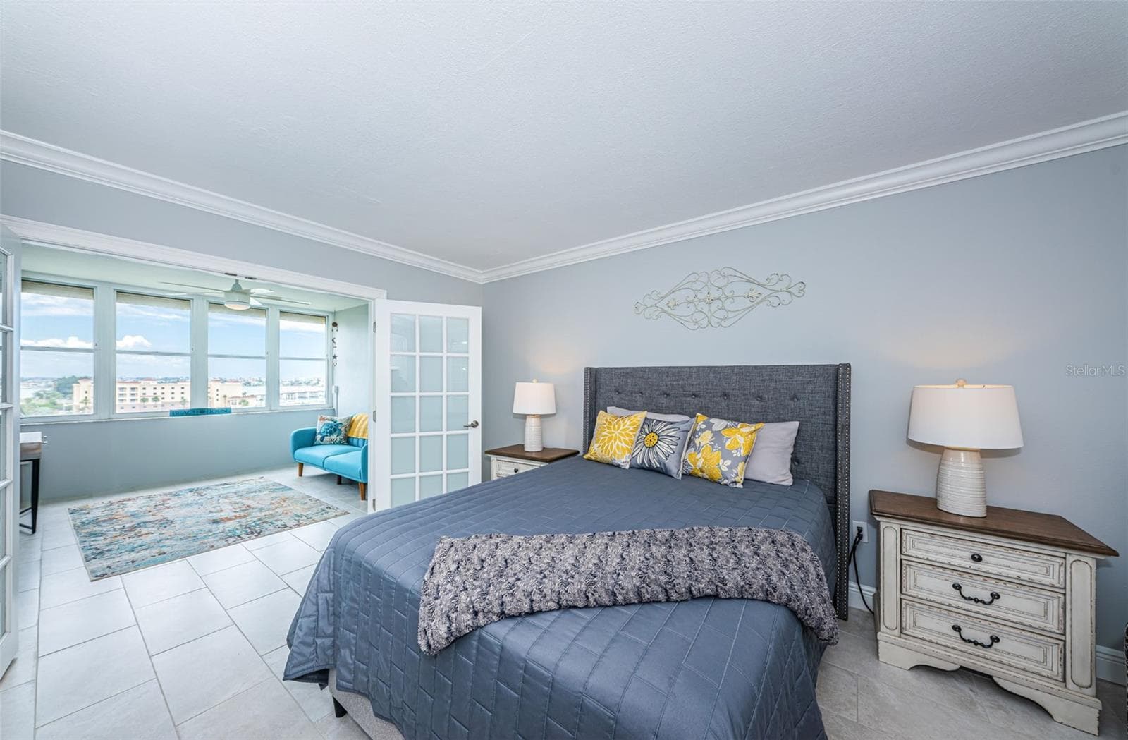 Primary bedroom - 4775 COVE CIR #904, ST PETERSBURG