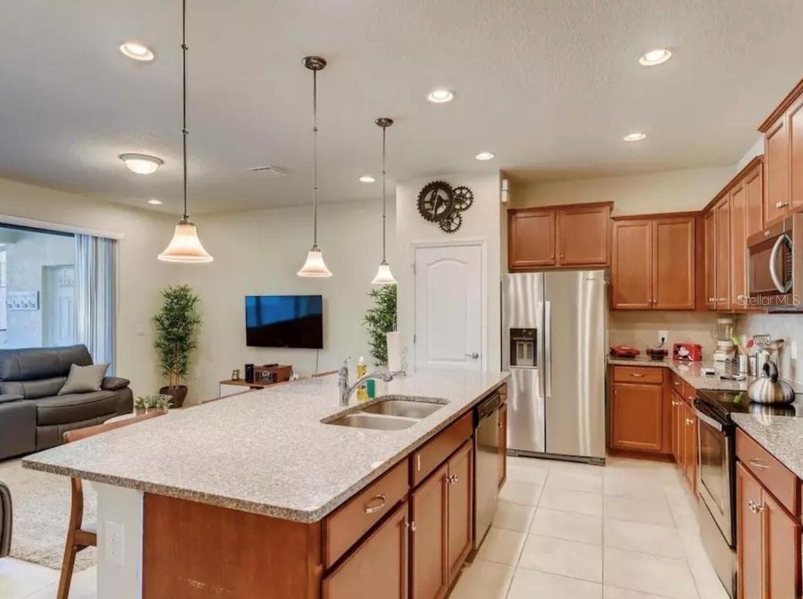 KITCHEN AND DINING AREA - 8843 GENEVE CT, KISSIMMEE