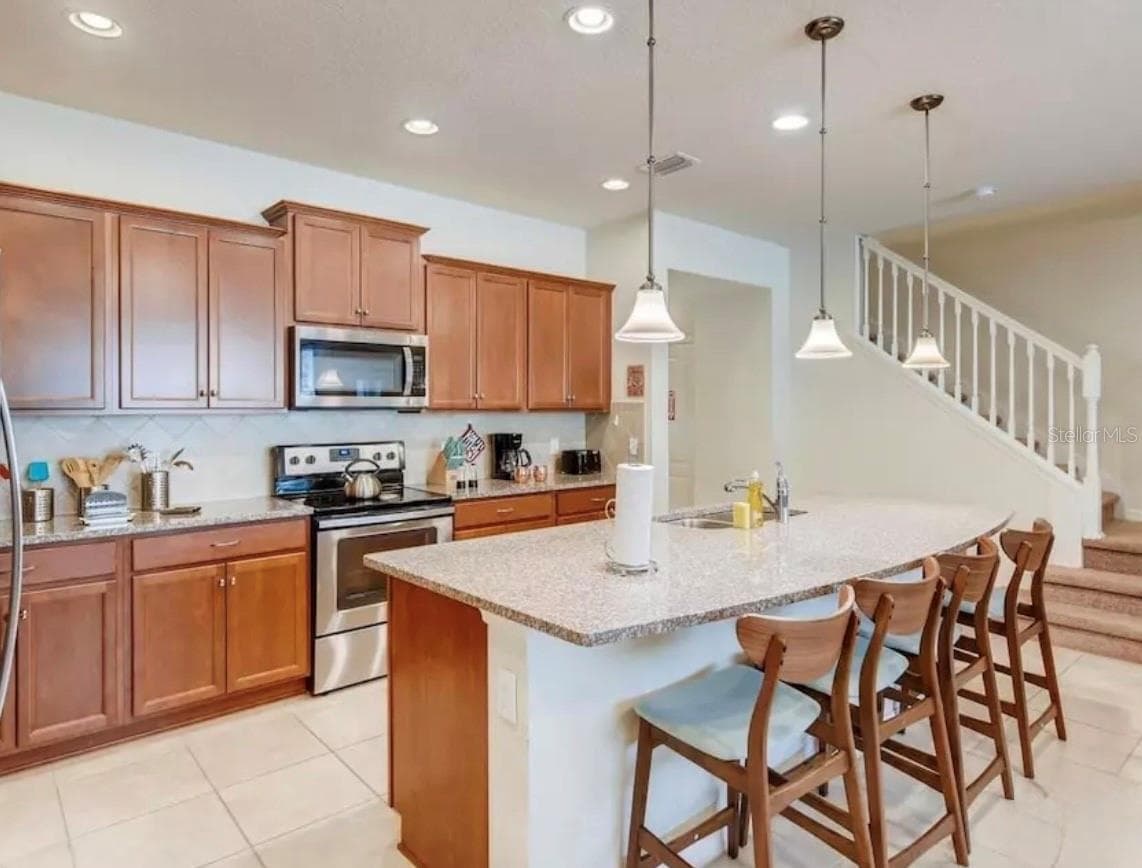 KITCHEN - 8843 GENEVE CT, KISSIMMEE