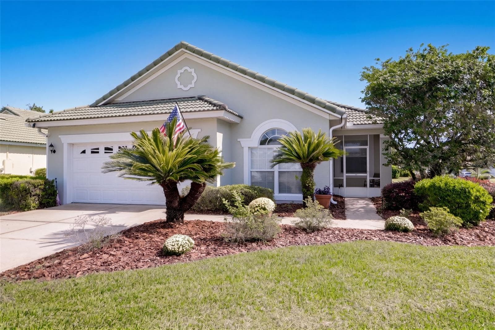 338 FOXHILL DR
