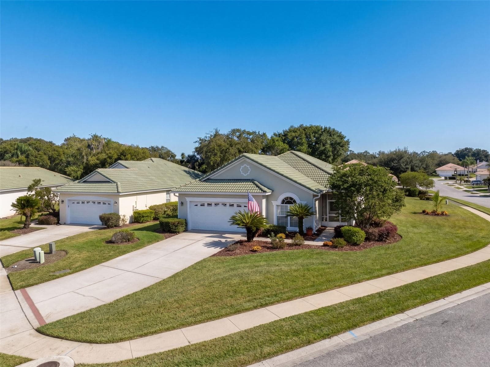 Single Family Residence at 338 FOXHILL DR, DEBARY, photo 3 of 43