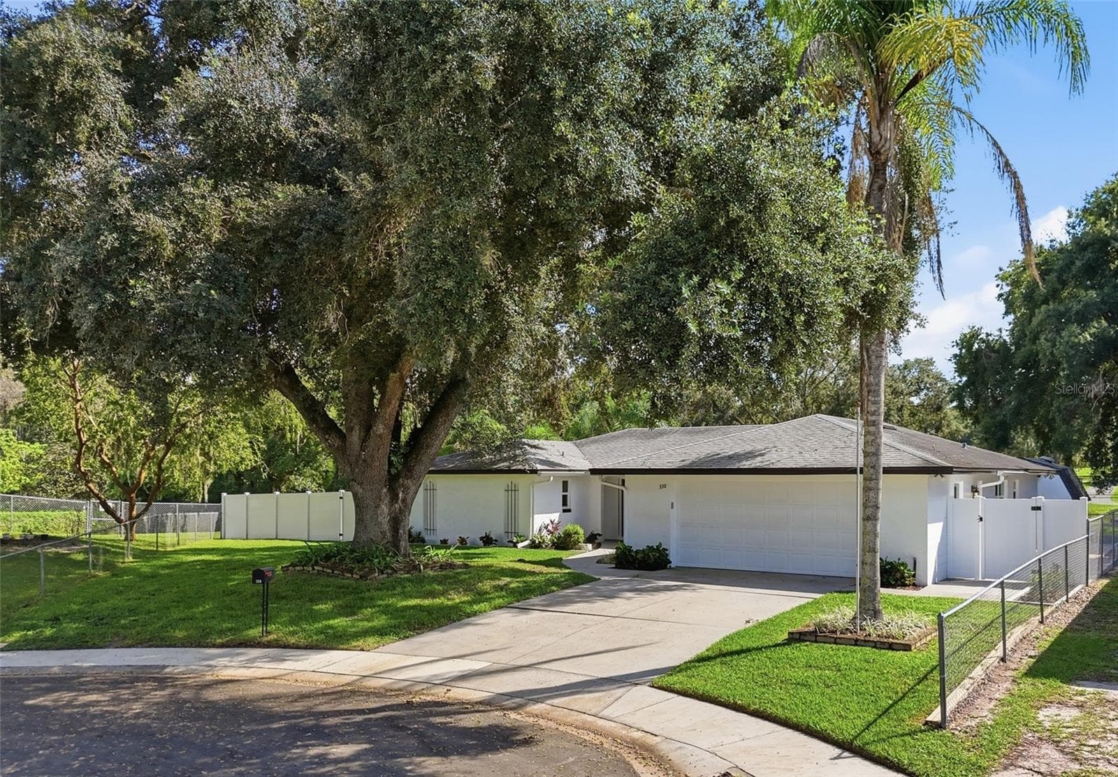Single Family Residence at 330 SABINAL ST, OCOEE, photo 2 of 40
