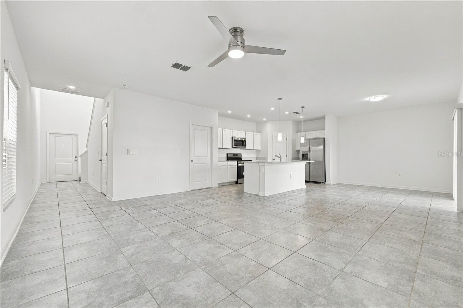 Great Room Open to Kitchen - 997 HAROLD PASS, WINTER HAVEN