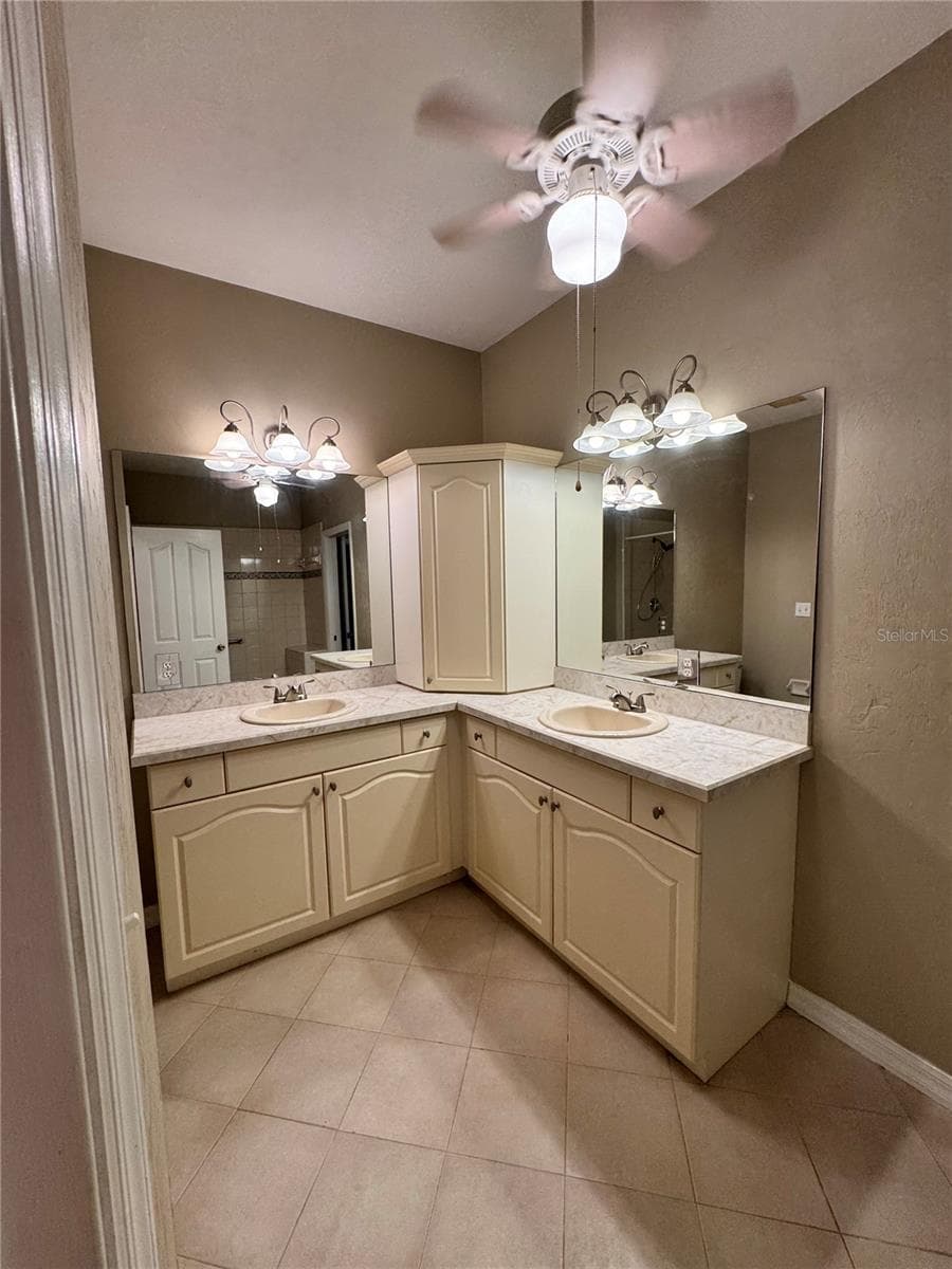 Villa at 901 NW 124TH DR, NEWBERRY, photo 20 of 26
