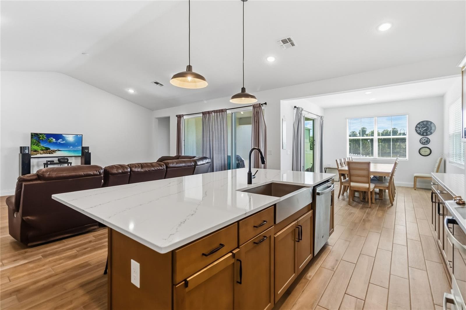 Single Family Residence at 749 CURLY LOCKS LOOP, APOPKA, photo 7 of 28