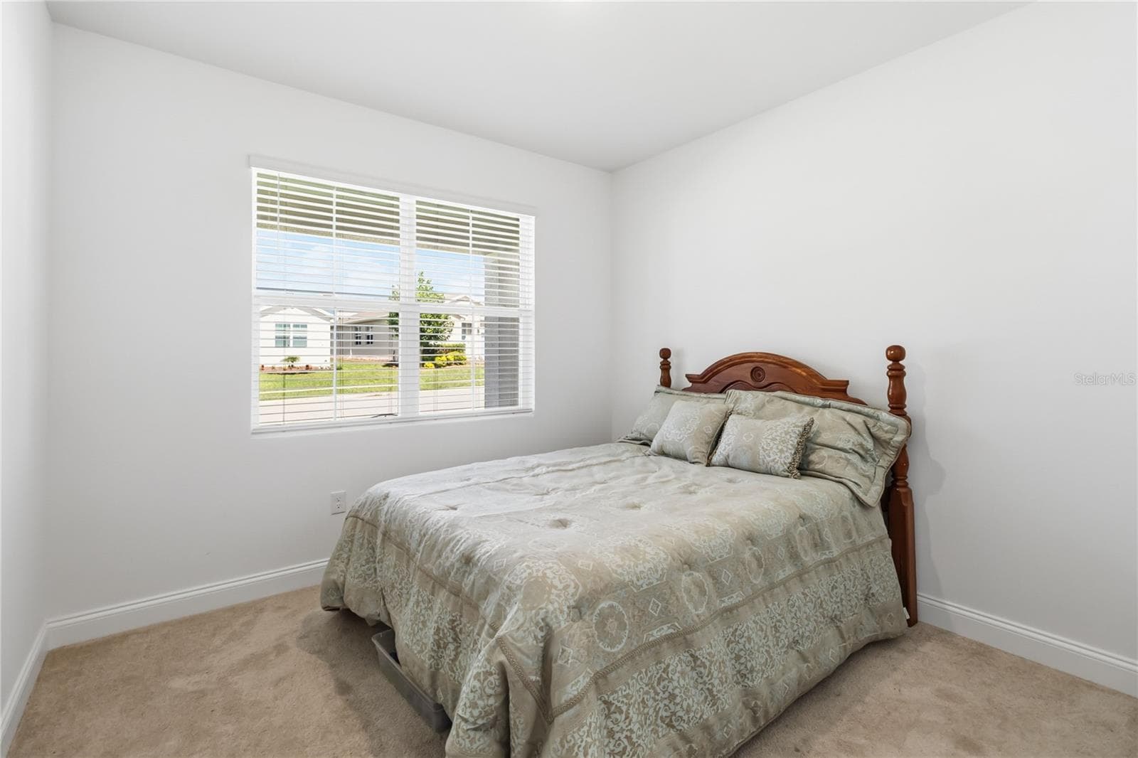 Single Family Residence at 749 CURLY LOCKS LOOP, APOPKA, photo 16 of 28