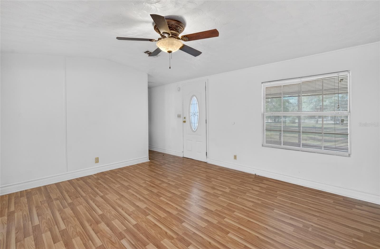 Manufactured Home at 11751 NE 116TH ST, ARCHER, photo 28 of 53
