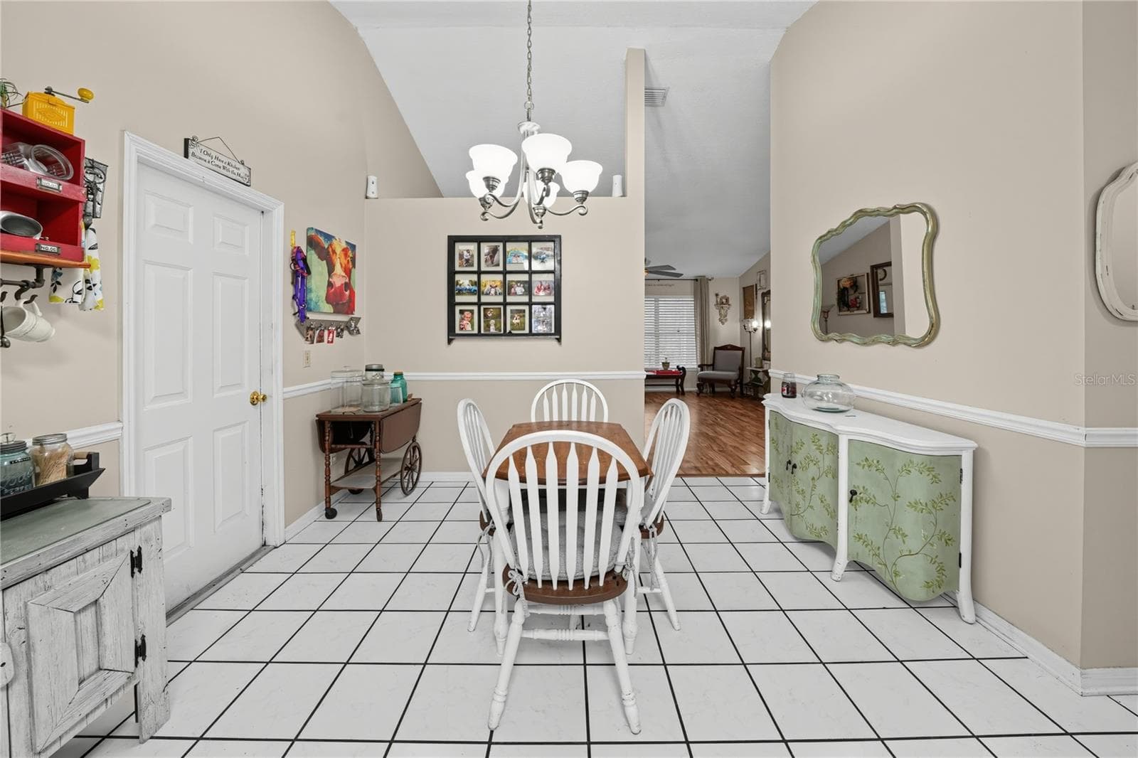 Single Family Residence at 735 OAK LN, GROVELAND, photo 15 of 29