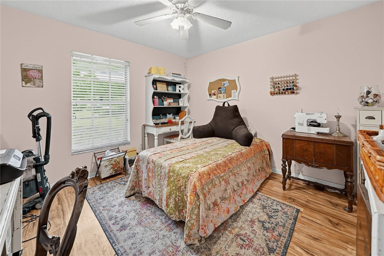 Single Family Residence at 735 OAK LN, GROVELAND, photo 22 of 29