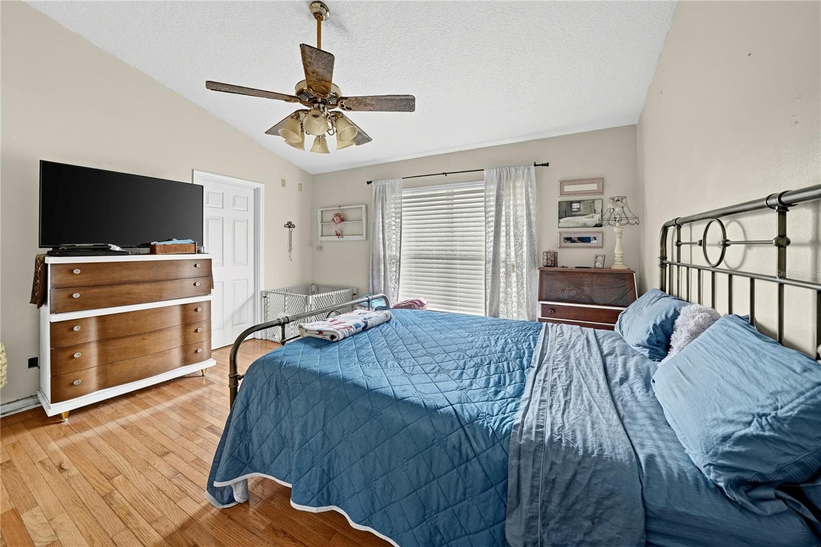 bedroom - 735 OAK LN, GROVELAND