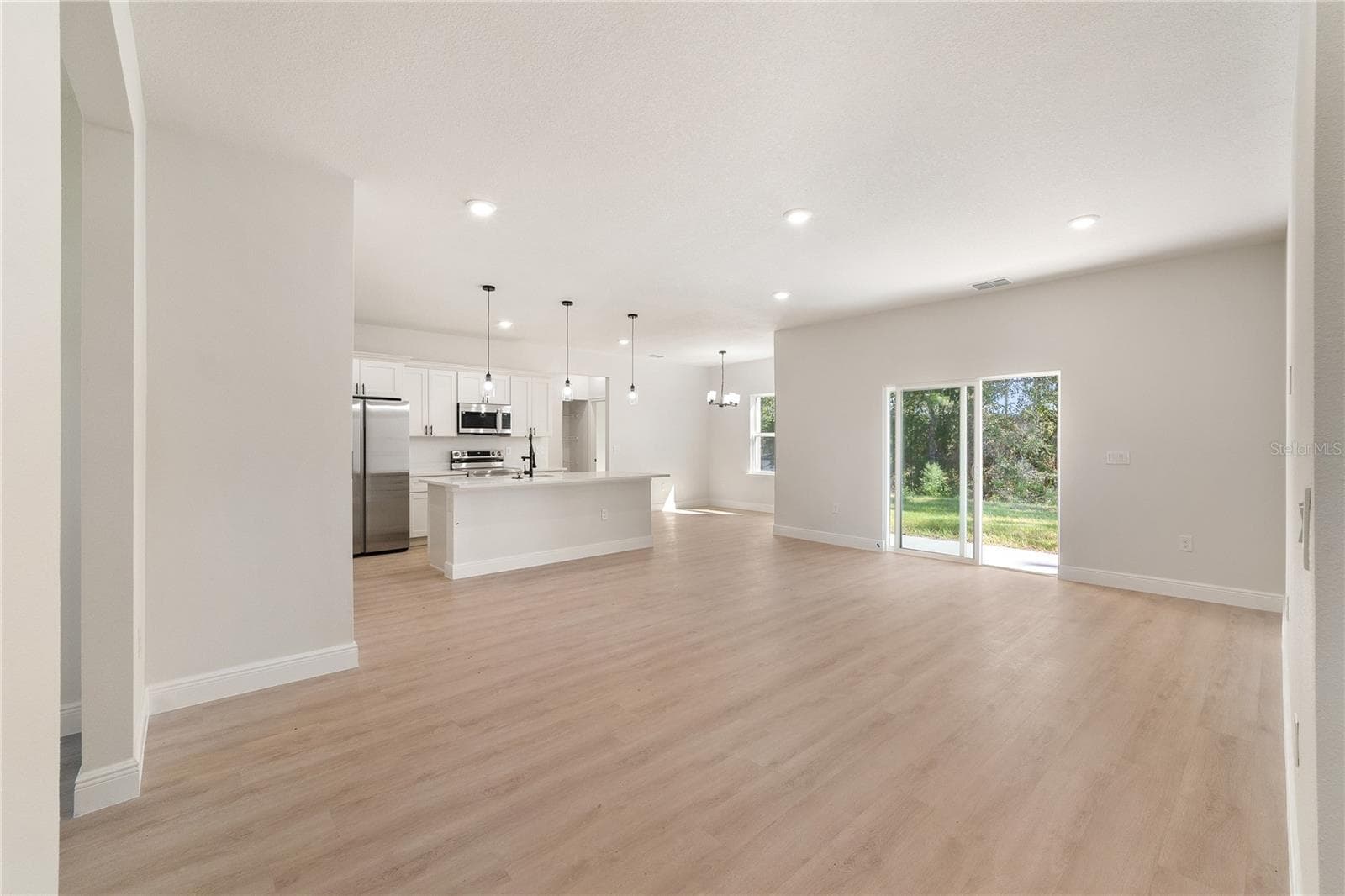 Single Family Residence at 13445 SW 72ND TERRACE RD, OCALA, photo 6 of 33