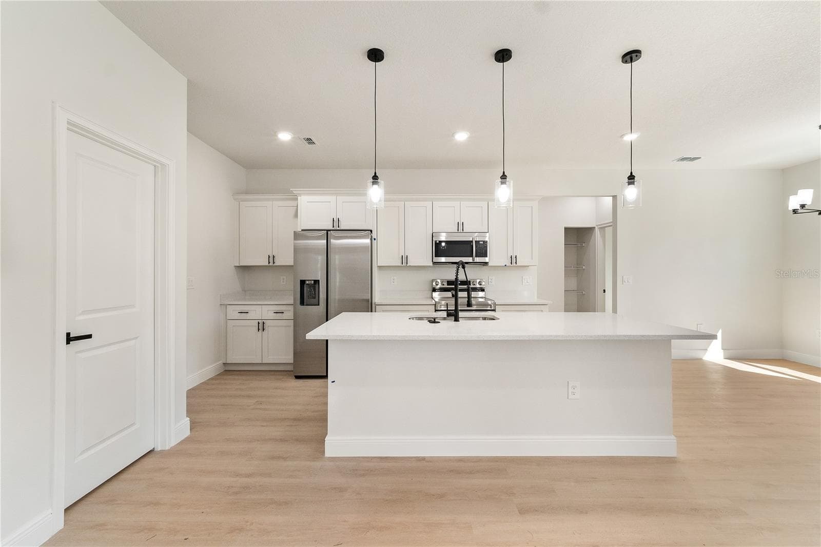 Single Family Residence at 13445 SW 72ND TERRACE RD, OCALA, photo 10 of 33