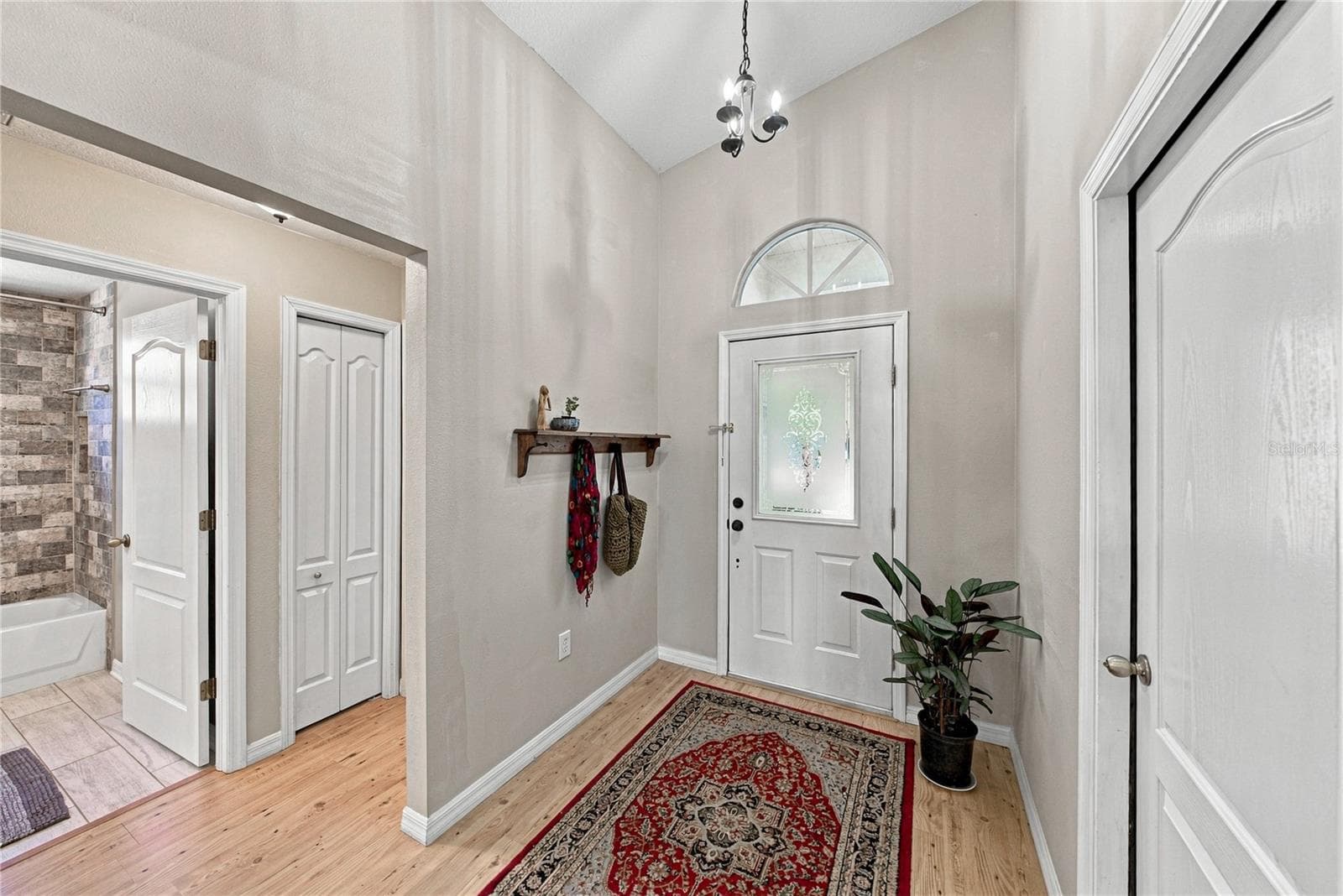 Single Family Residence at 7619 WILTSHIRE PARK PL, APOLLO BEACH, photo 4 of 45
