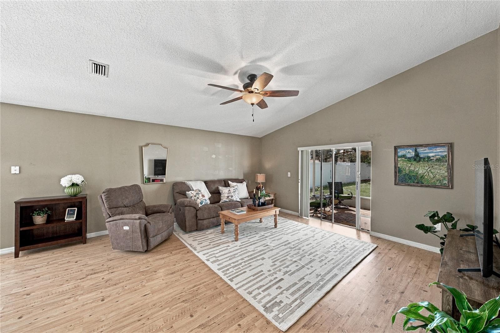 Single Family Residence at 7619 WILTSHIRE PARK PL, APOLLO BEACH, photo 5 of 45