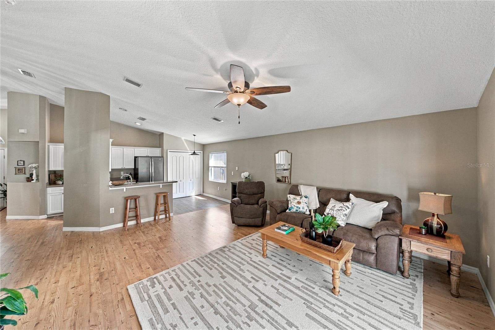 Single Family Residence at 7619 WILTSHIRE PARK PL, APOLLO BEACH, photo 7 of 45