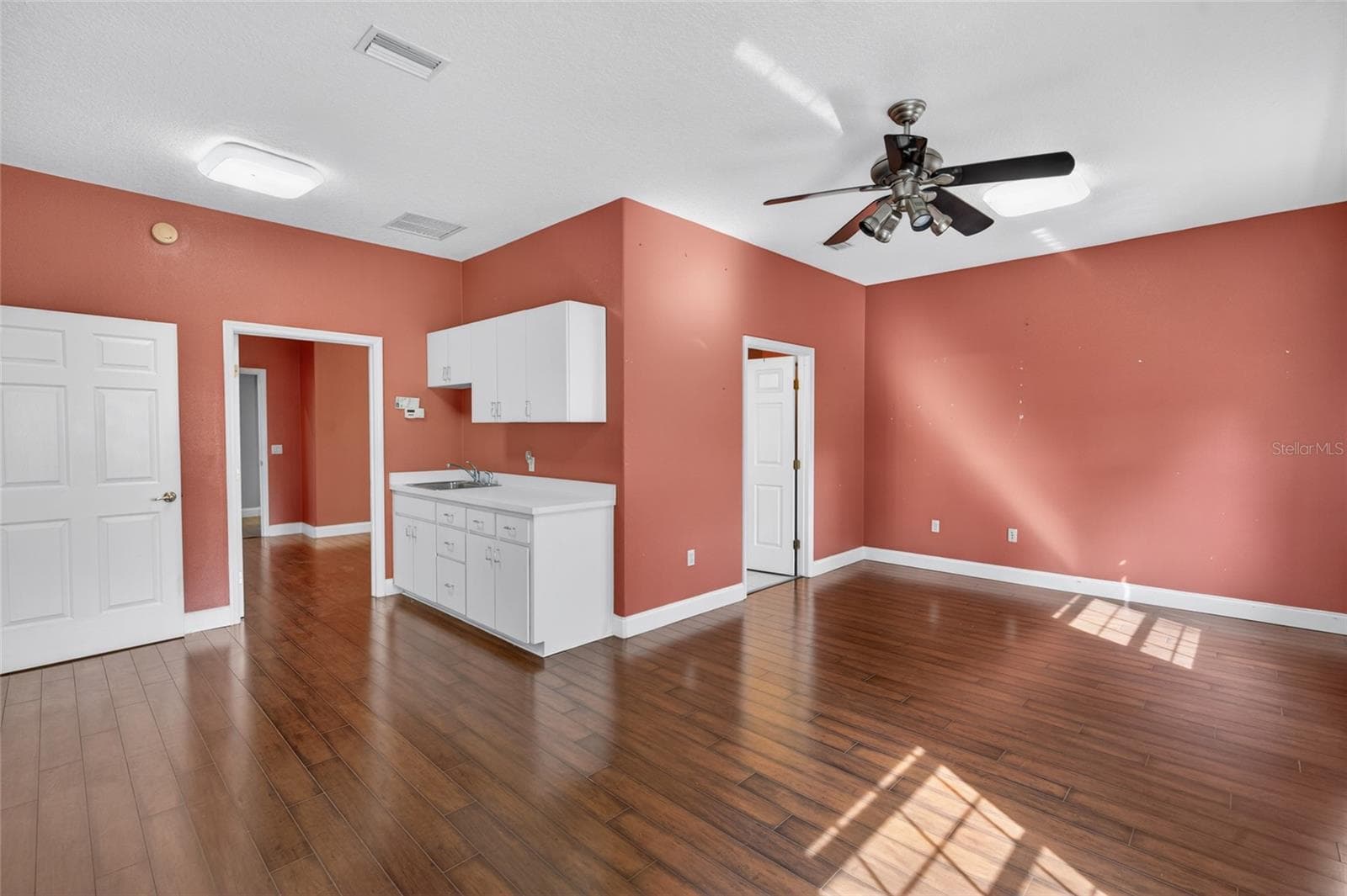Single Family Residence at 474 N AFTERGLOW CIR, CRYSTAL RIVER, photo 15 of 88