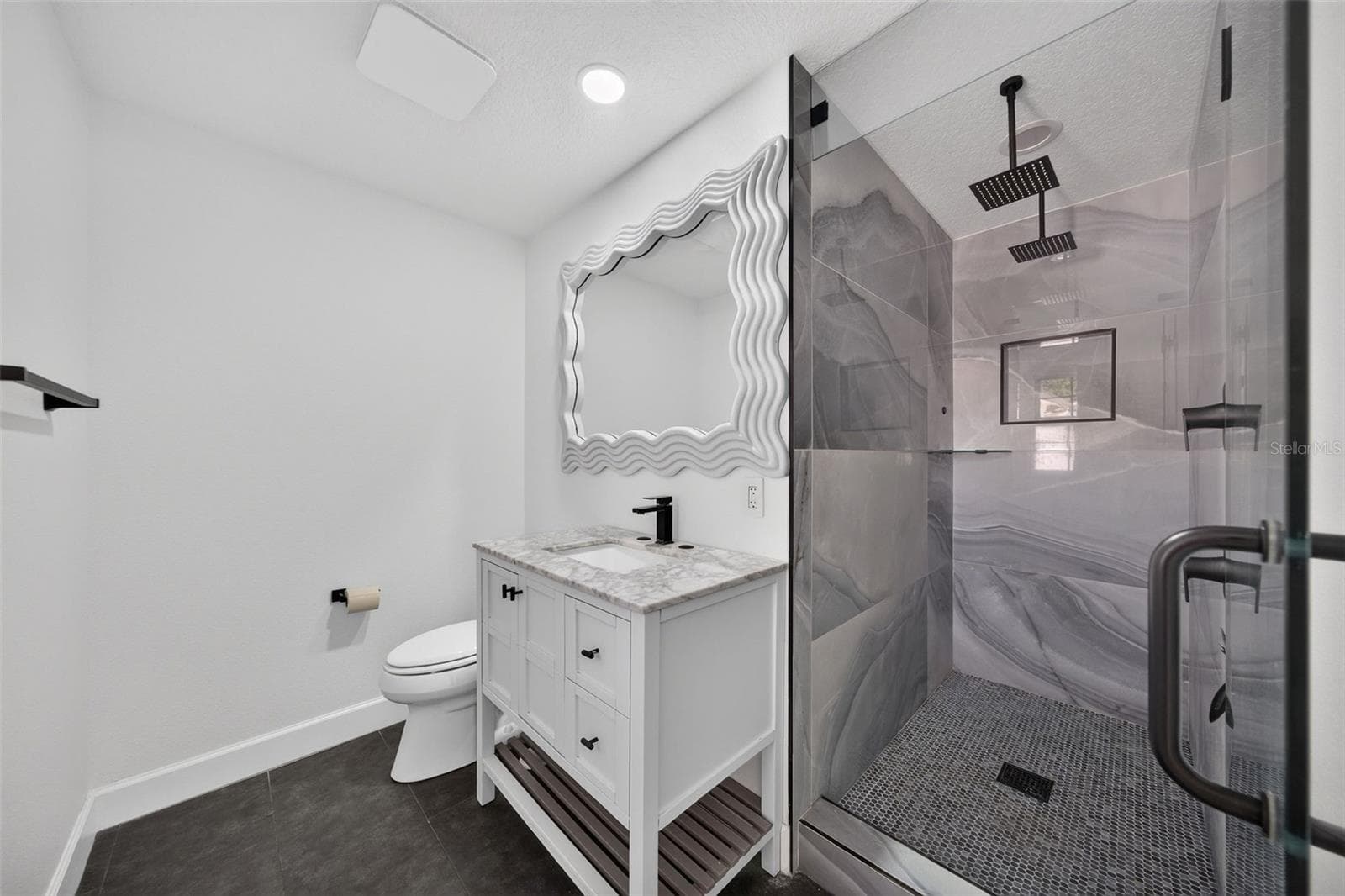 Totally remodeled primary en-suite - 641 SHERWOOD DR, ALTAMONTE SPRINGS