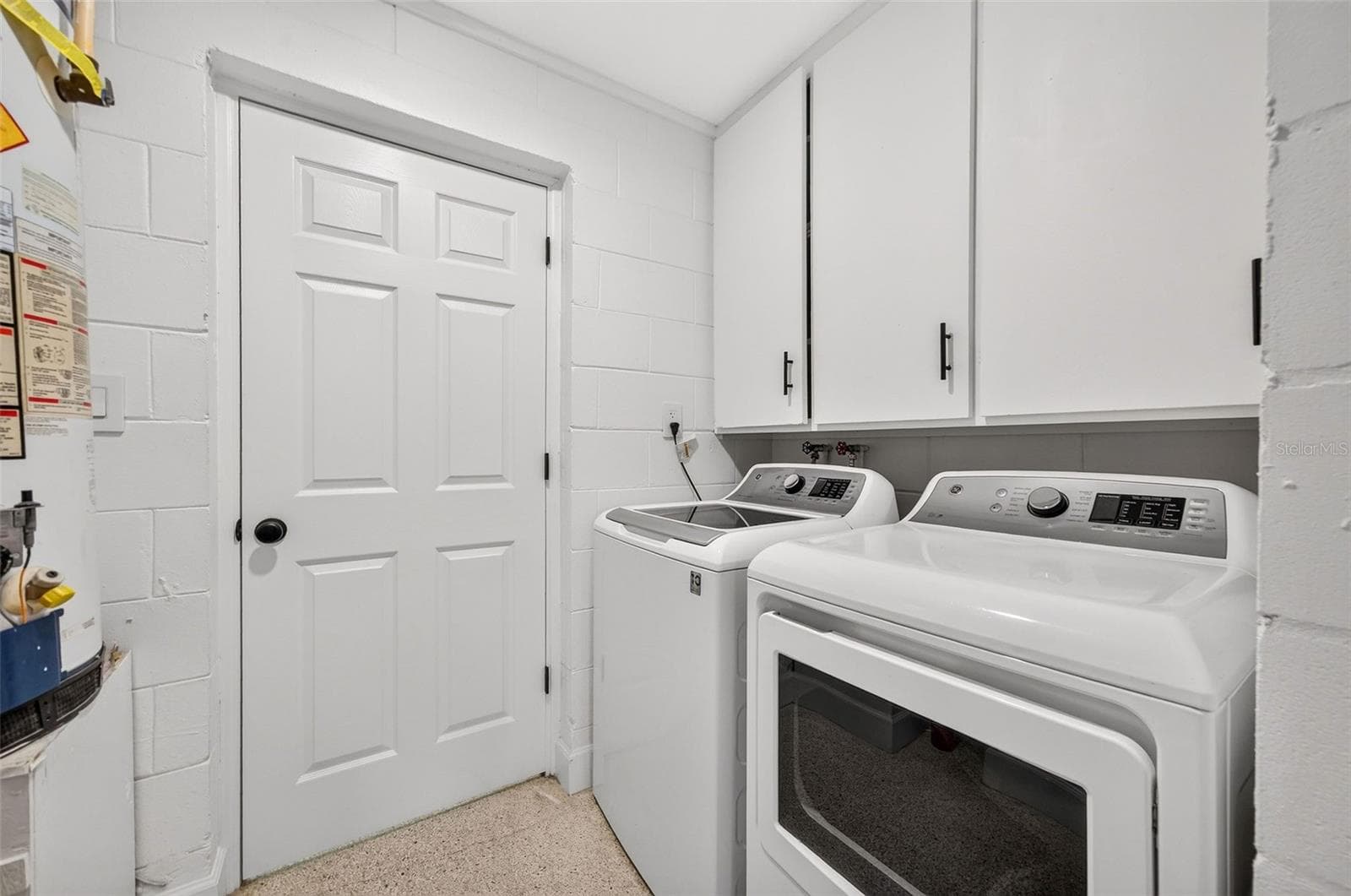 Interior laundry - 641 SHERWOOD DR, ALTAMONTE SPRINGS