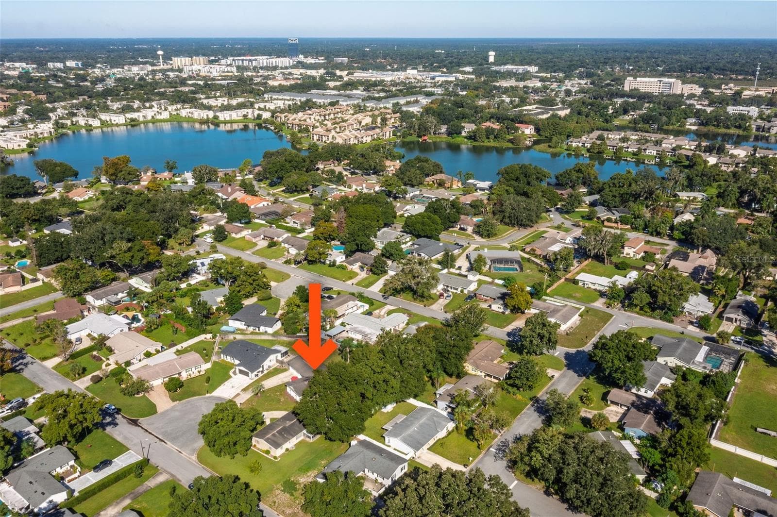 Near Lake Orienta - 641 SHERWOOD DR, ALTAMONTE SPRINGS