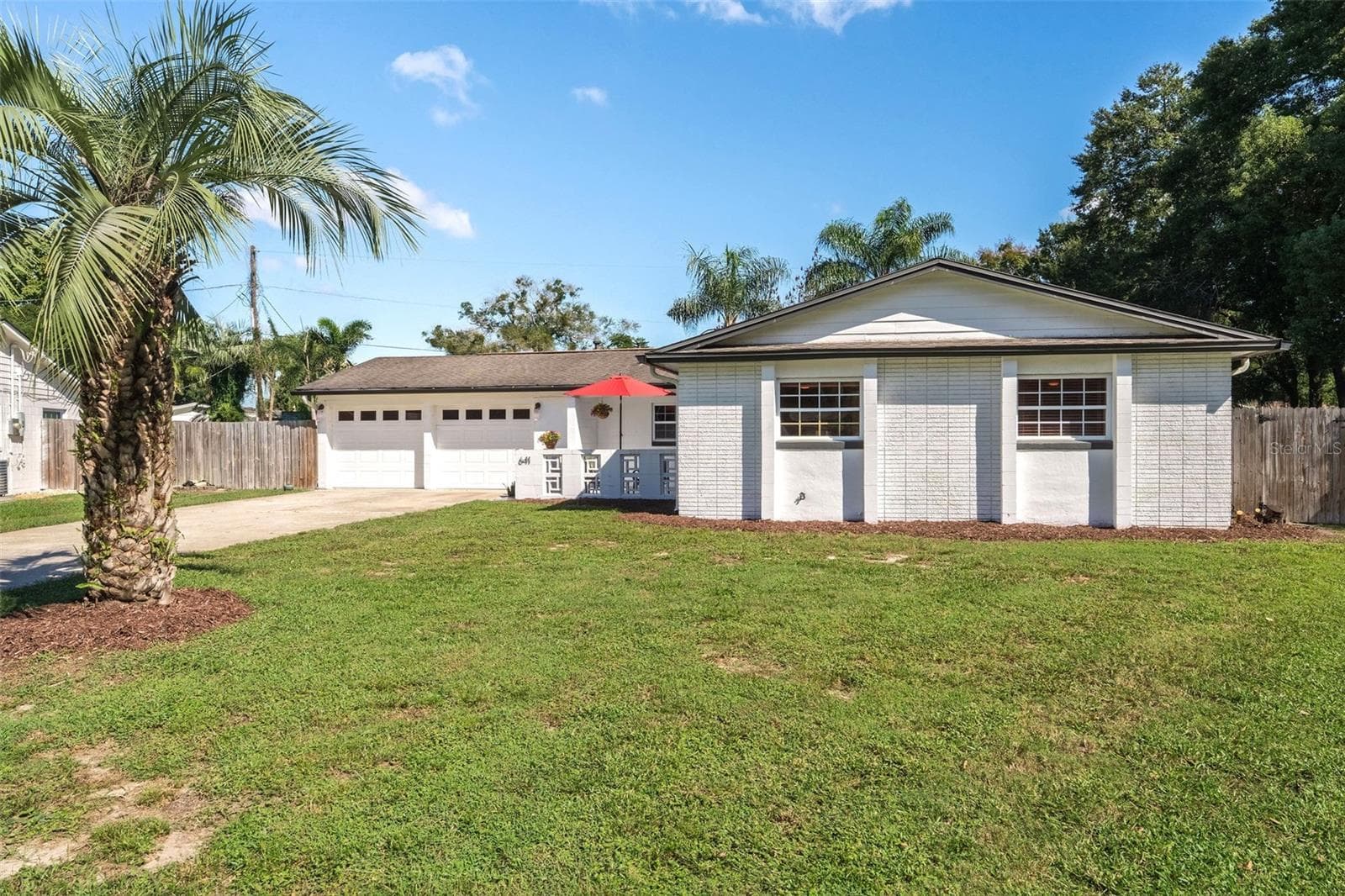 Your new abode! - 641 SHERWOOD DR, ALTAMONTE SPRINGS