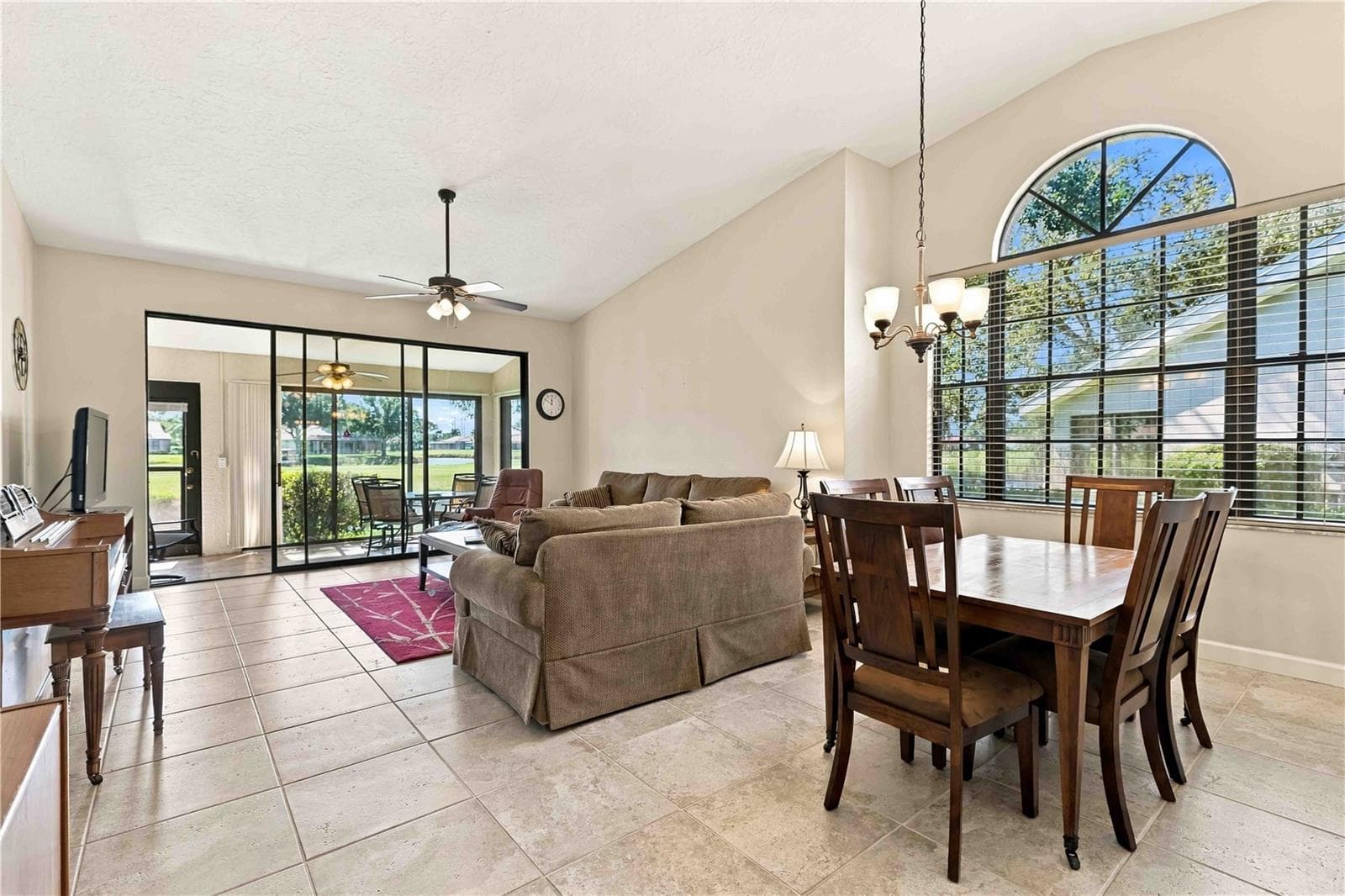 Villa at 5480 HAMPSTEAD HEATH #14, SARASOTA, photo 7 of 24
