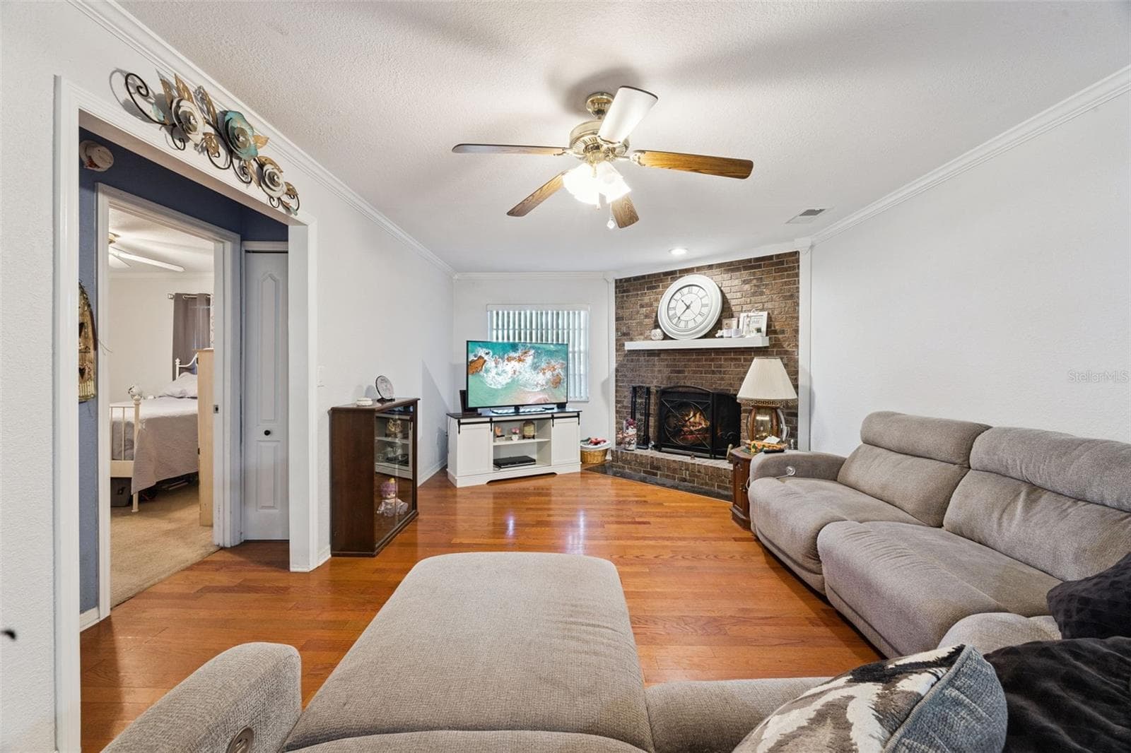 Family Room - 324 E FULLERS CROSS RD, WINTER GARDEN