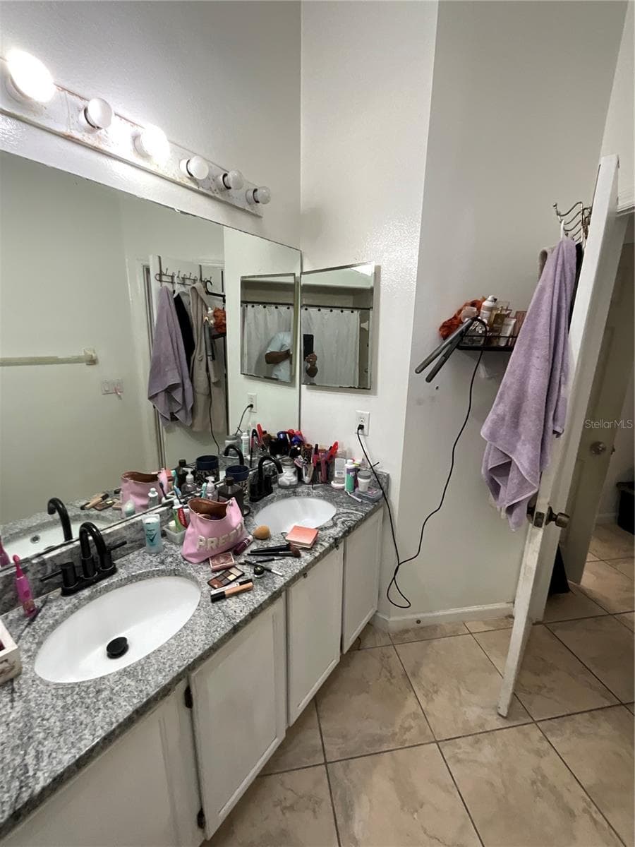 Single Family Residence at 2712 EMERSON LN, KISSIMMEE, photo 12 of 25