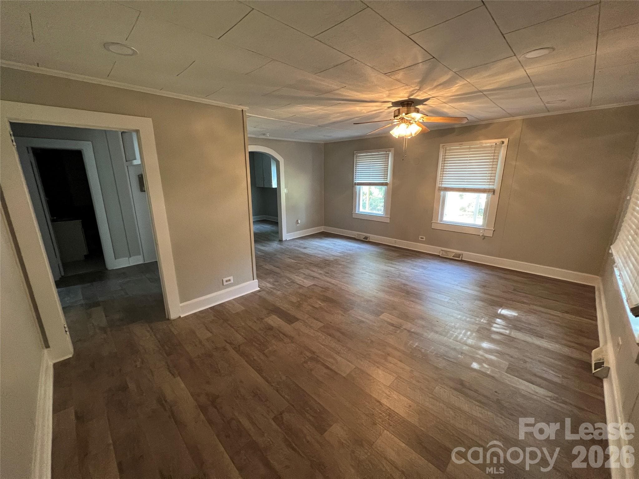 Single Family Residence at 1302 White Lane, Gastonia, photo 3 of 12