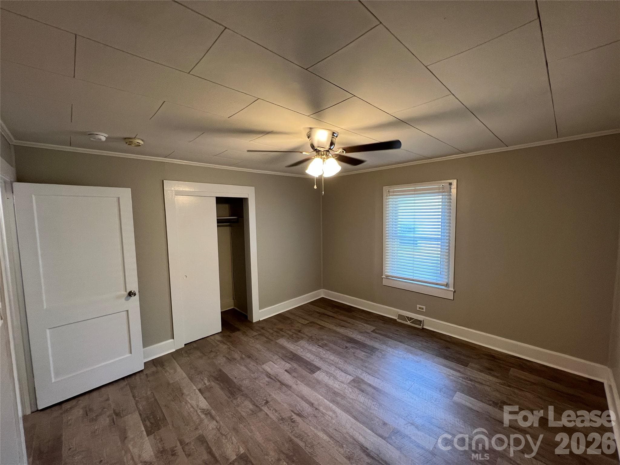 Single Family Residence at 1302 White Lane, Gastonia, photo 10 of 12