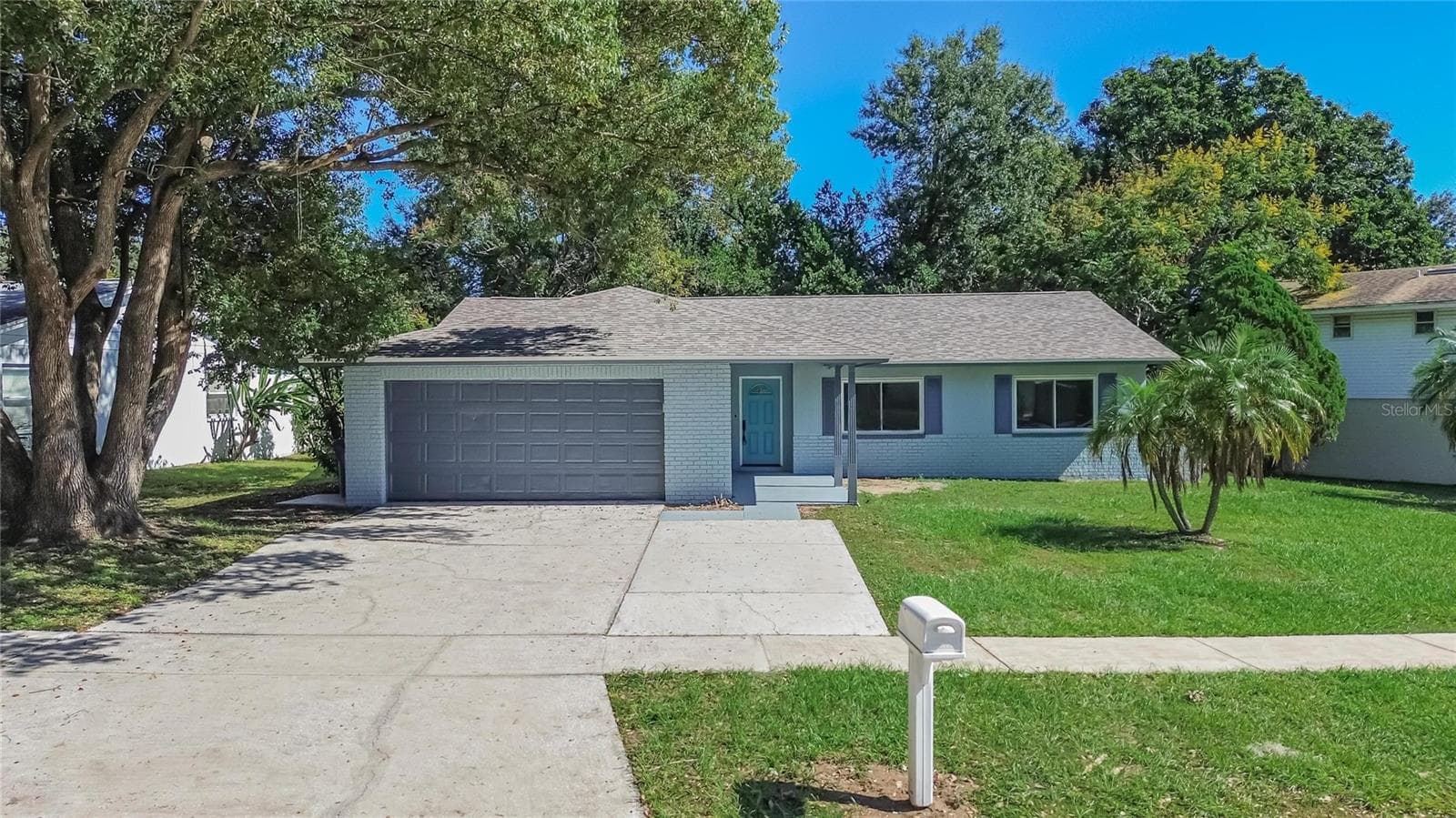 Single Family Residence at 605 HILLPOINT WAY, BRANDON, photo 2 of 79