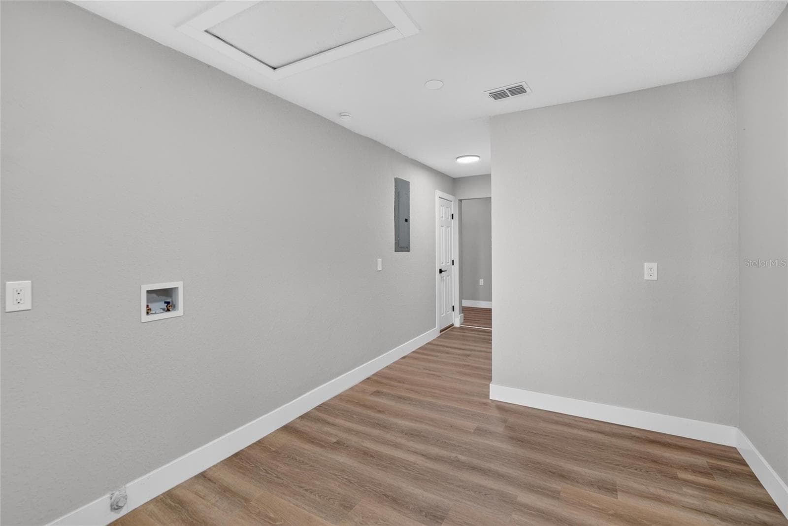 Single Family Residence at 605 HILLPOINT WAY, BRANDON, photo 26 of 79