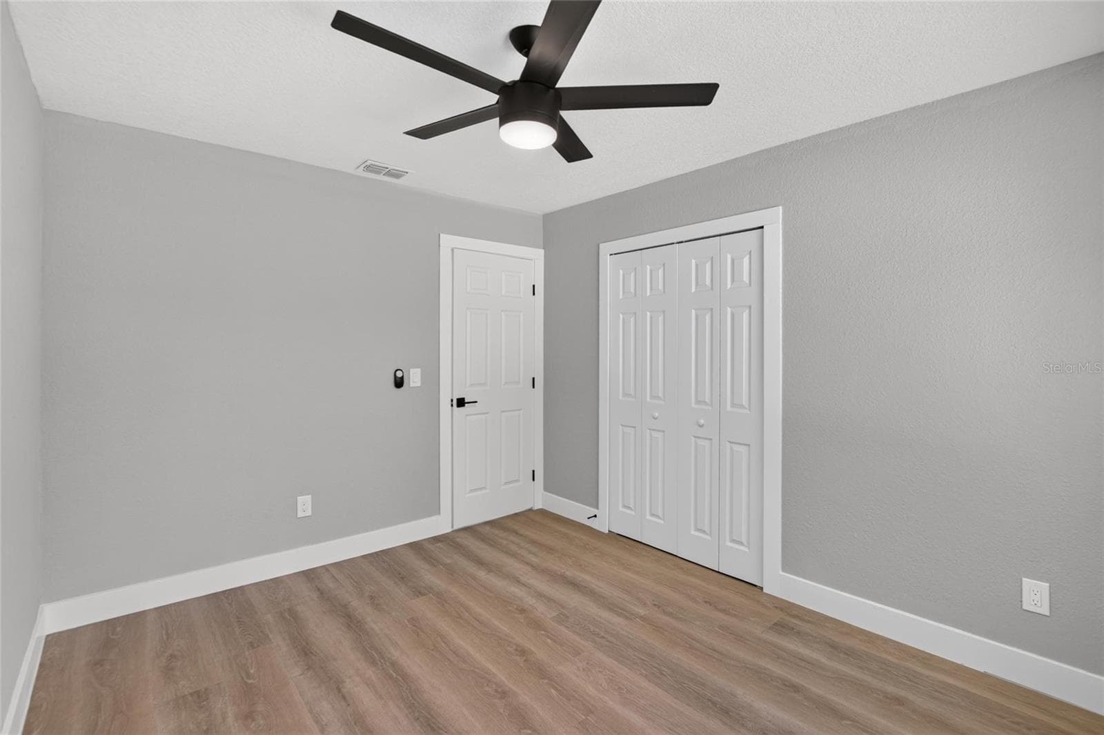 Single Family Residence at 605 HILLPOINT WAY, BRANDON, photo 34 of 79