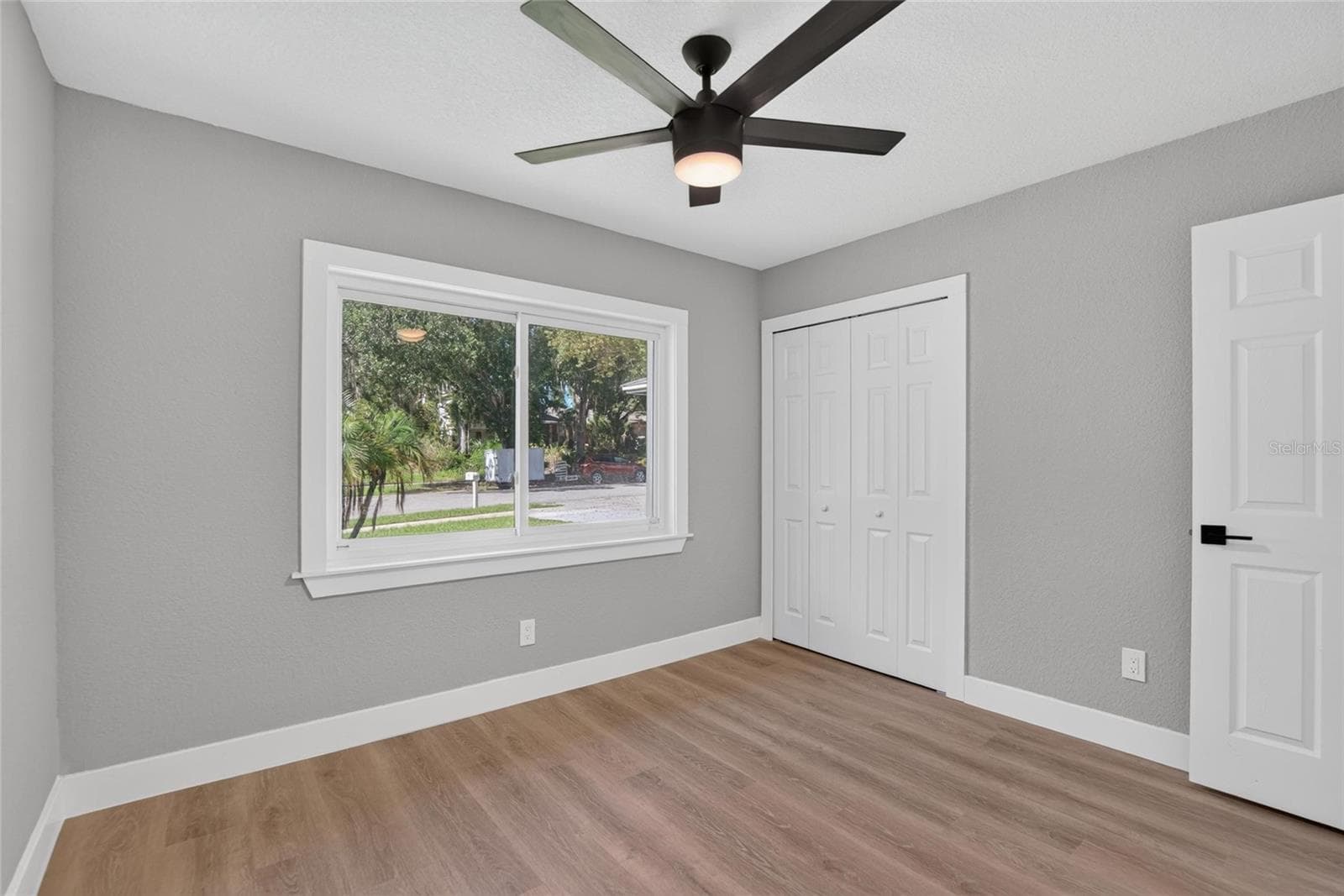 Single Family Residence at 605 HILLPOINT WAY, BRANDON, photo 41 of 79