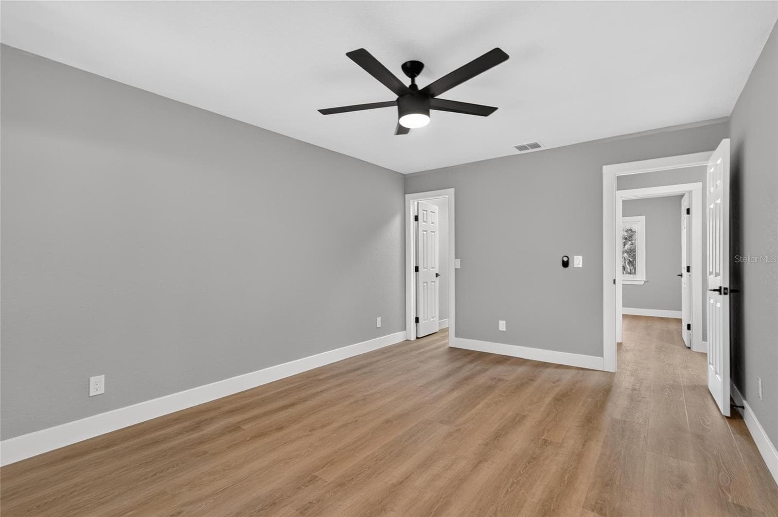 Single Family Residence at 605 HILLPOINT WAY, BRANDON, photo 46 of 79