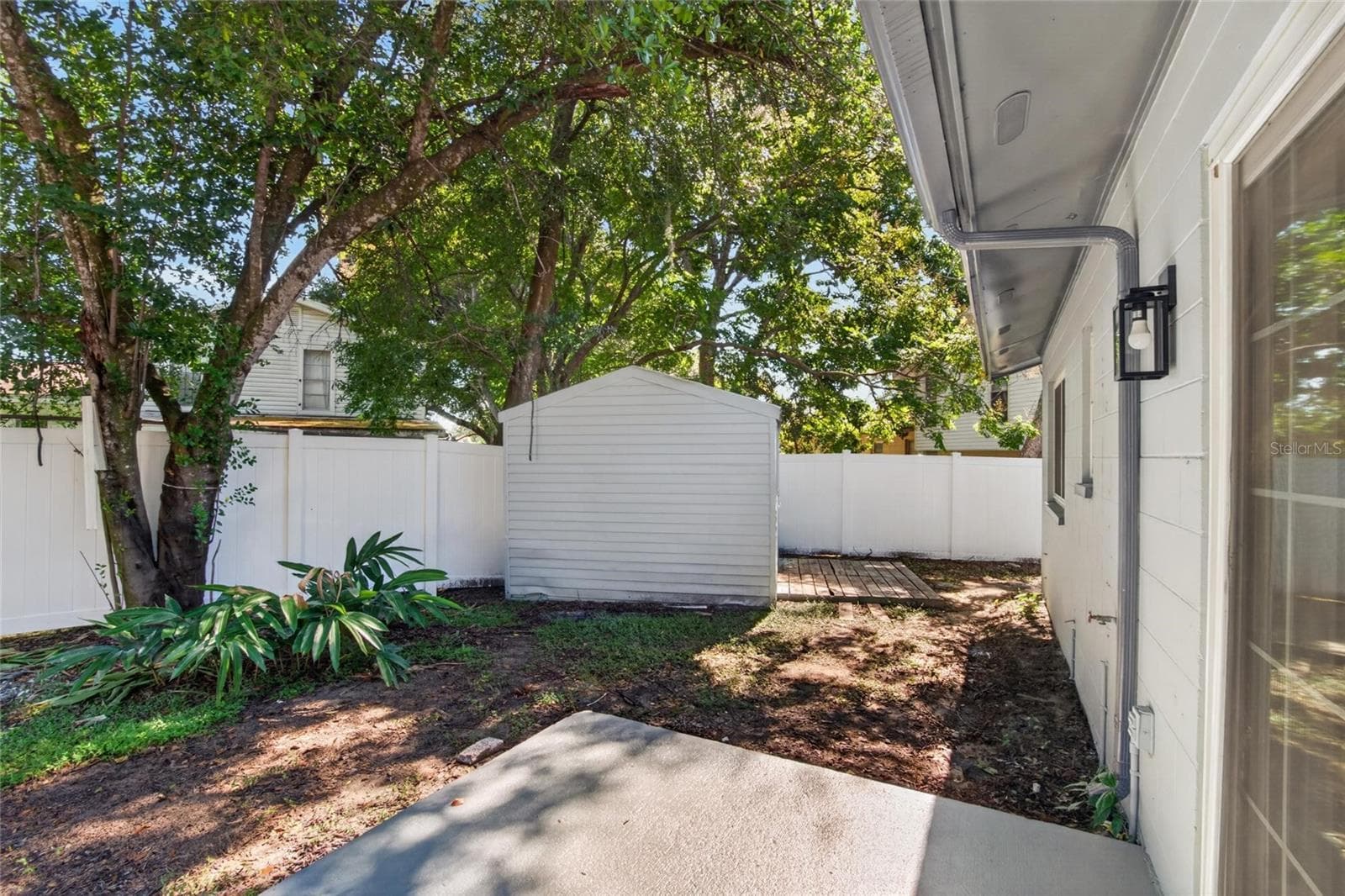Single Family Residence at 605 HILLPOINT WAY, BRANDON, photo 50 of 79