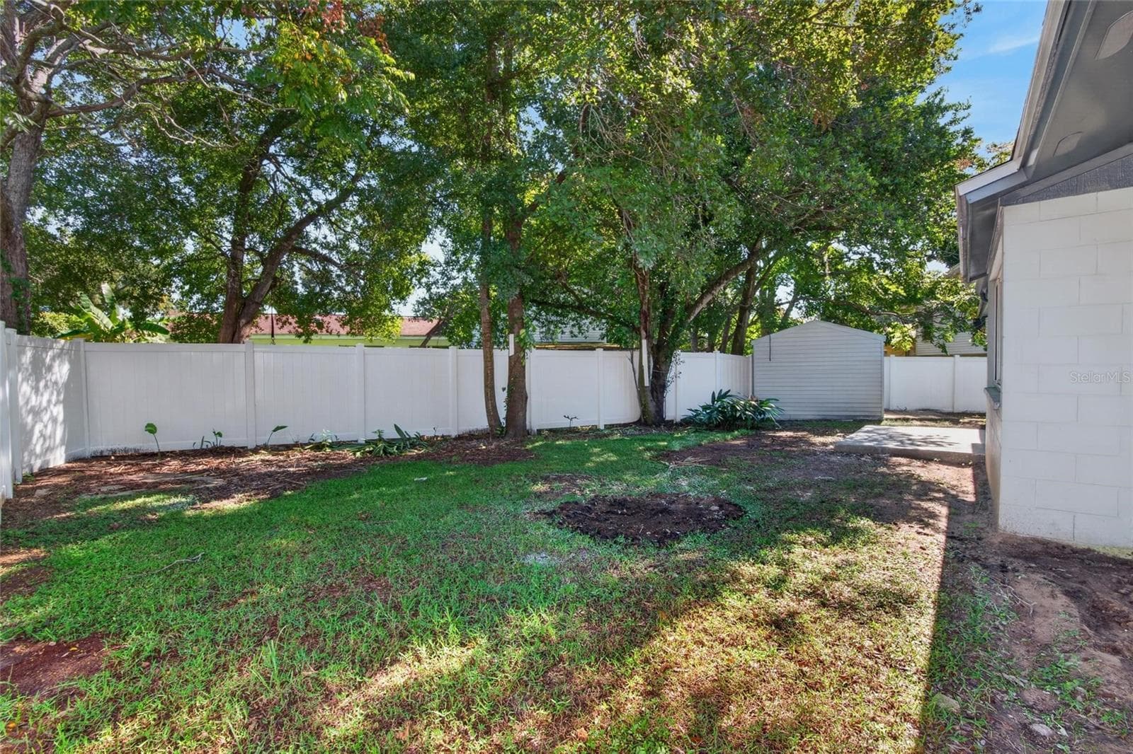 Single Family Residence at 605 HILLPOINT WAY, BRANDON, photo 58 of 79