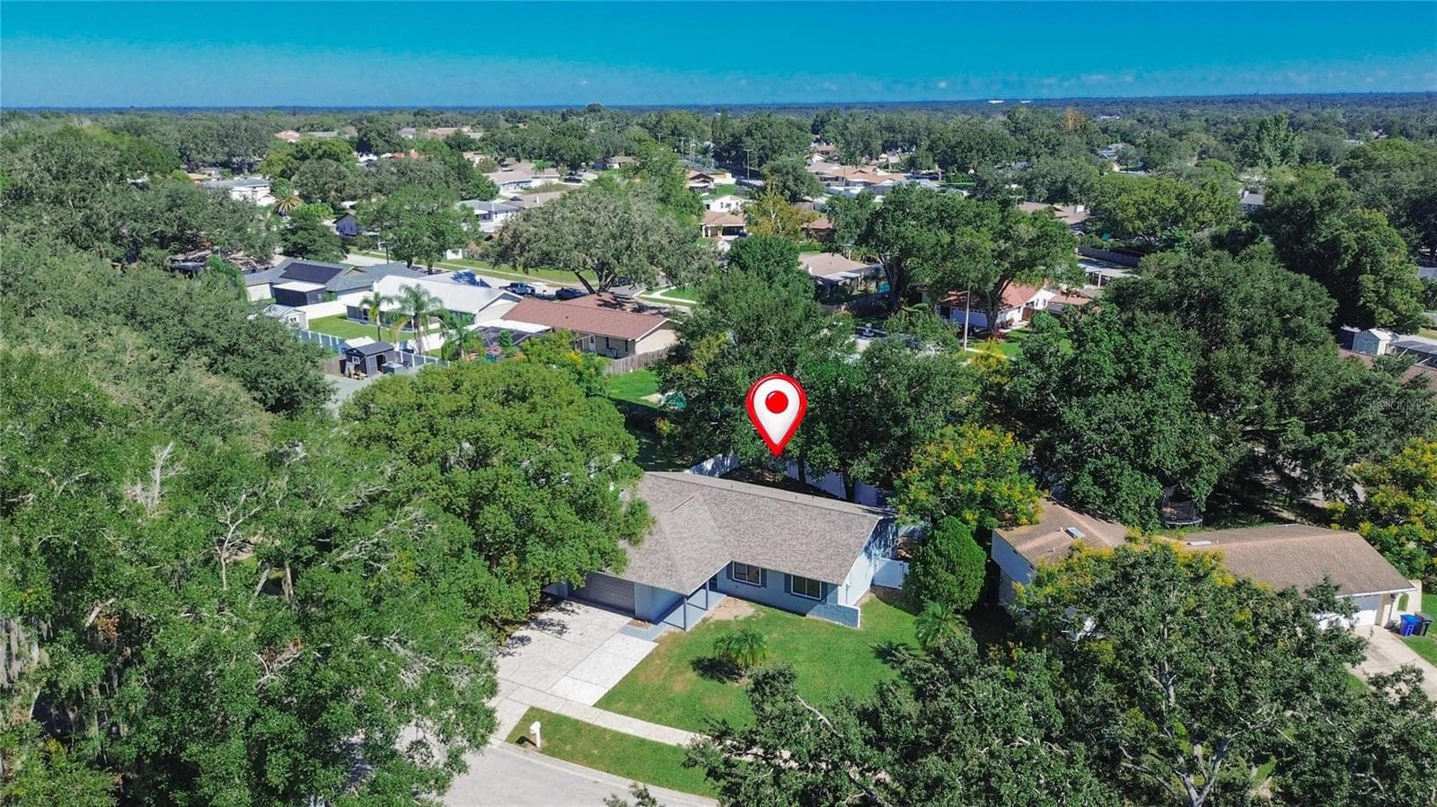 Single Family Residence at 605 HILLPOINT WAY, BRANDON, photo 68 of 79