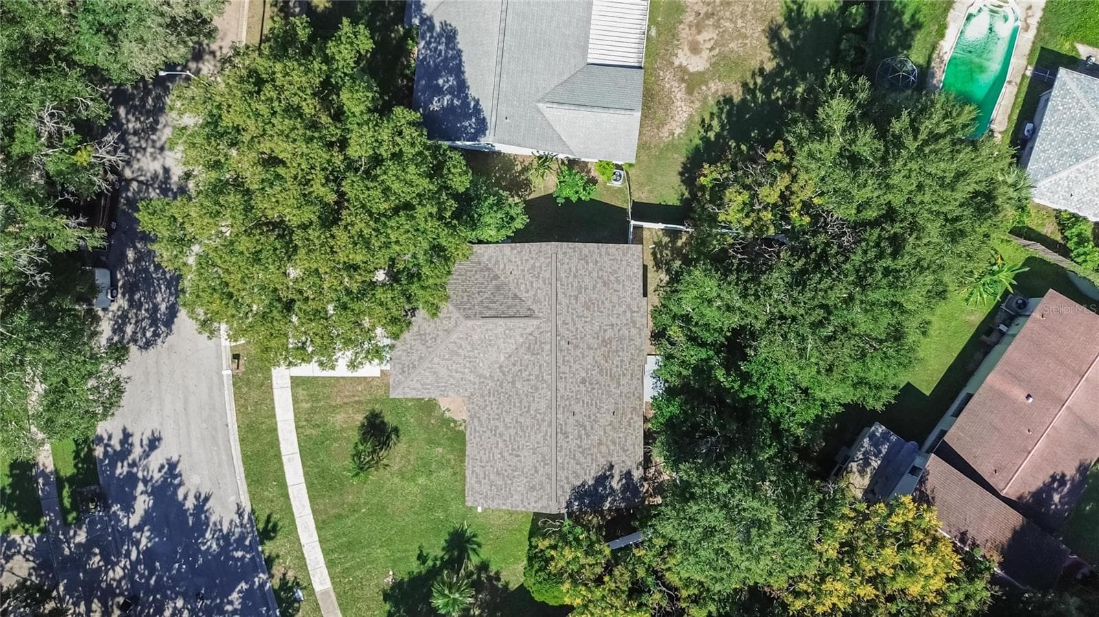 Single Family Residence at 605 HILLPOINT WAY, BRANDON, photo 69 of 79