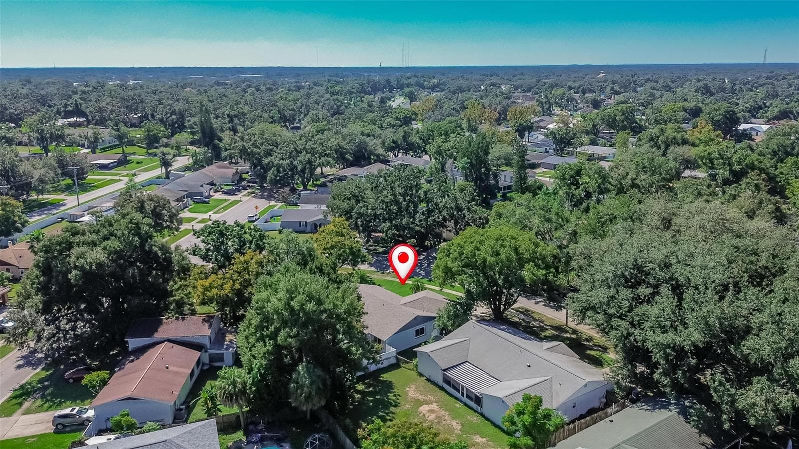 Single Family Residence at 605 HILLPOINT WAY, BRANDON, photo 73 of 79