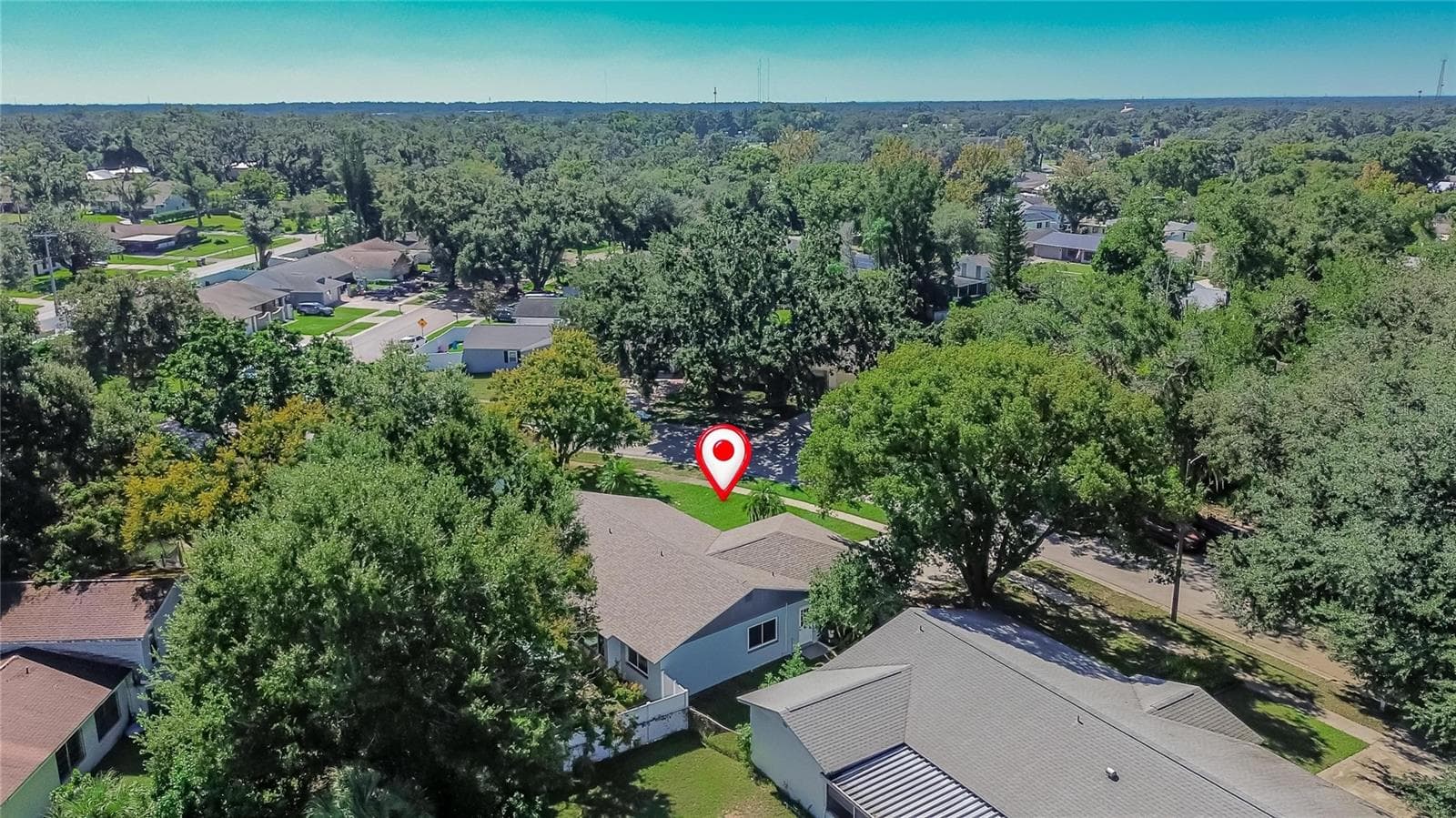 Single Family Residence at 605 HILLPOINT WAY, BRANDON, photo 74 of 79