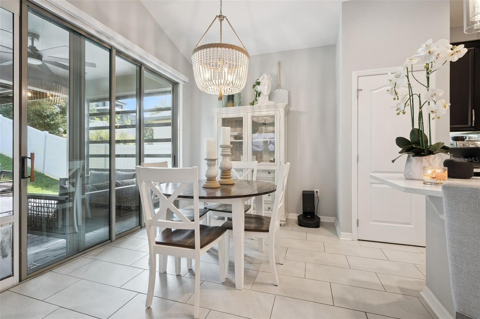 Single Family Residence at 13322 BLOSSOM VALLEY DR, CLERMONT, photo 11 of 65